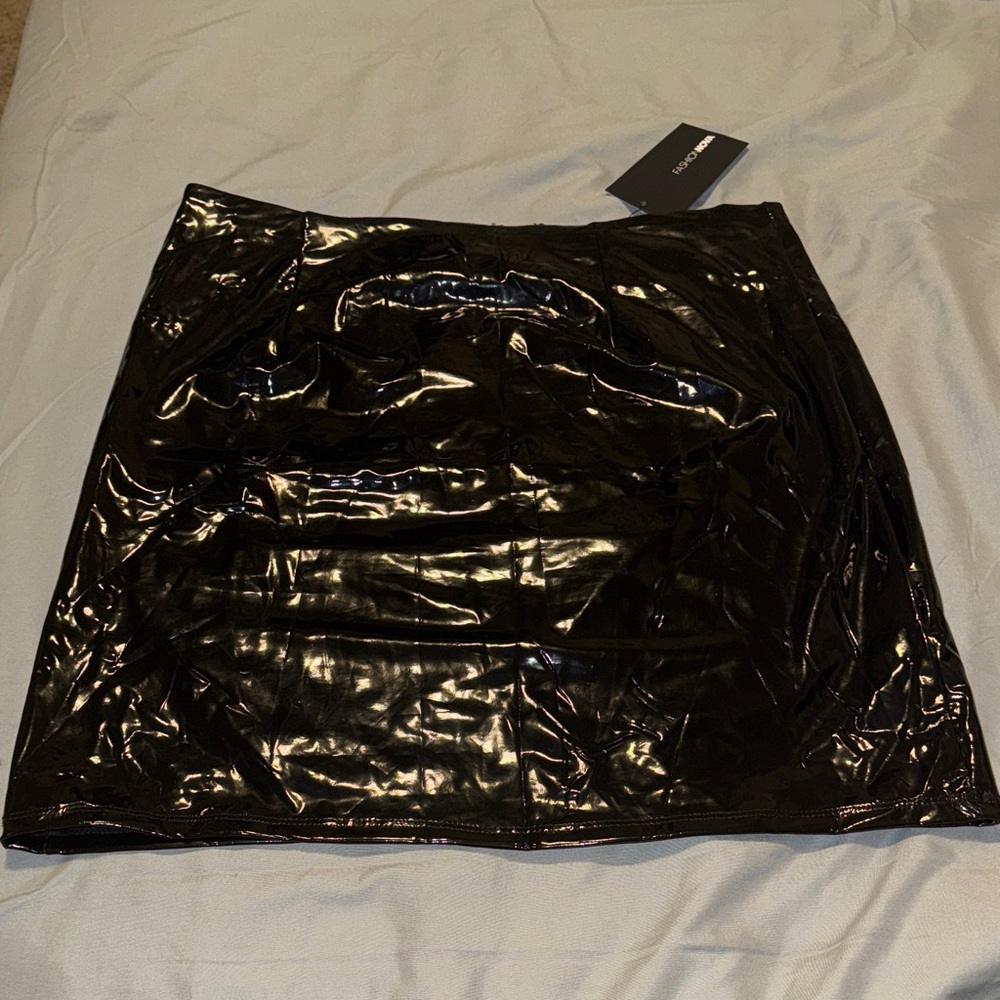 Fashion Nova Shiny Black Pencil Skirt